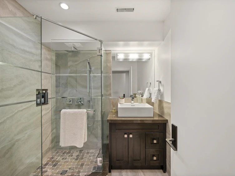 4005 Vine Street, Vancouver, BC, V6L 3C1 - 25
