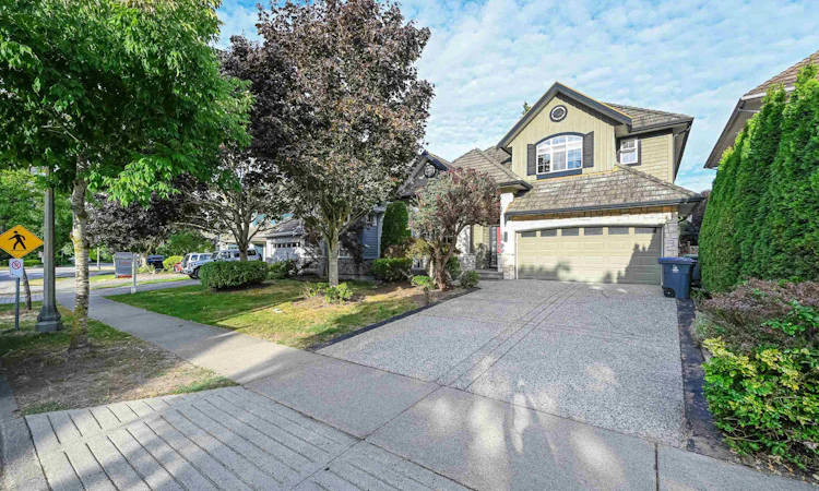 3458 Rosemary Heights Crescent