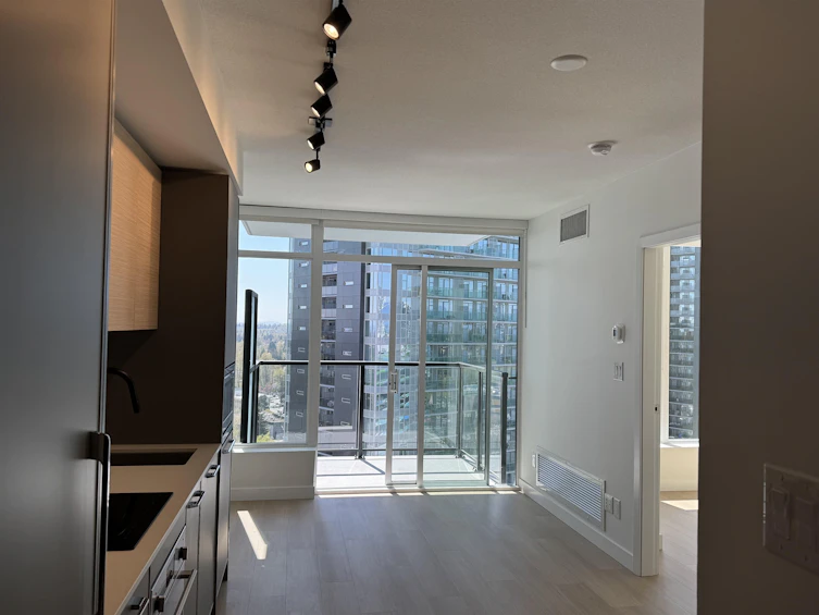 1612-13725 George Junction, Surrey, BC, V3T 0R1 - 3