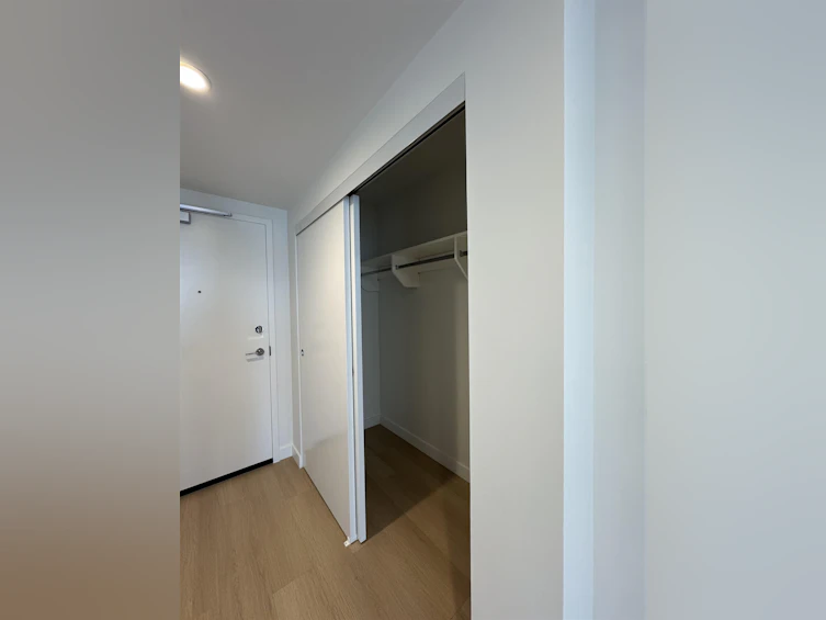 1612-13725 George Junction, Surrey, BC, V3T 0R1 - 11