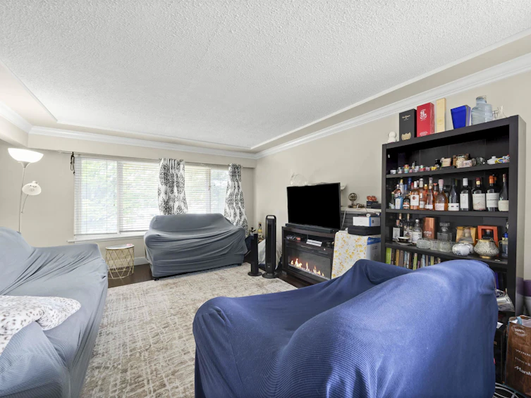 4835 Chatham Street, Vancouver, BC, V5R 3Z1 - 6