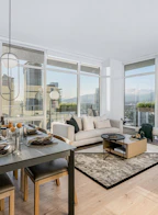3703 2181 Madison Avenue