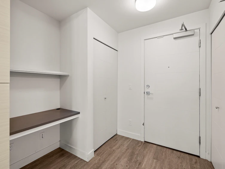 306-13919 Fraser Highway, Surrey, BC, V3T 4E6 - 12