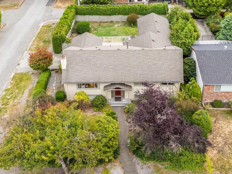 5912 Fremlin Street, Vancouver BC V5Z 3W9