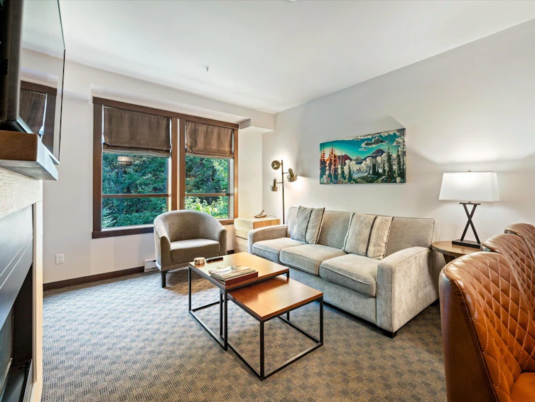 305B-2020 London Lane, Whistler, BC, V8E 0B6 - 5