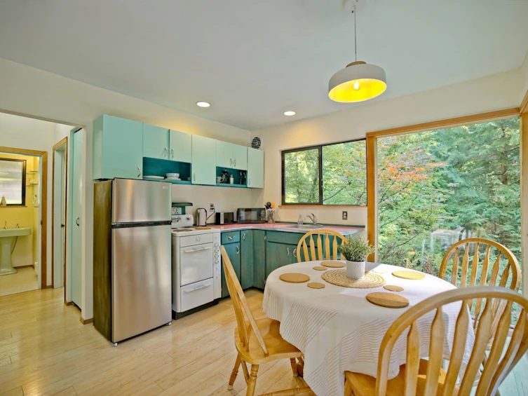 187 S Warbler Road, Galiano Island, BC, V0N 1P0 - 25