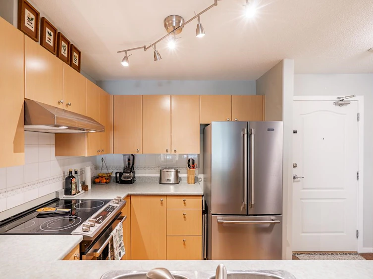 208-22022 49 Avenue, Langley, BC, V3A 3R9 - 11