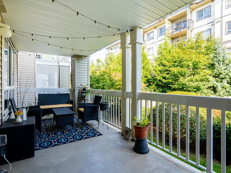 208-22022 49 Avenue, Langley, BC, V3A 3R9 - 22