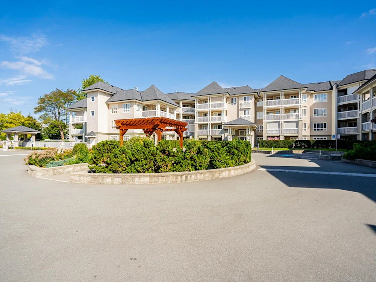 208-22022 49 Avenue, Langley, BC, V3A 3R9 - 36