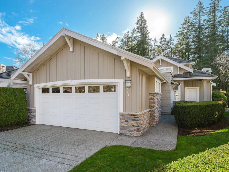 27 - 18088 8th Avenue, Surrey BC V3Z 9T6