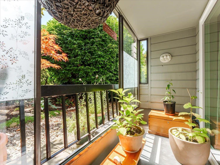 108-3787 W 4th Avenue, Vancouver, BC, V6R 1P4 - 12
