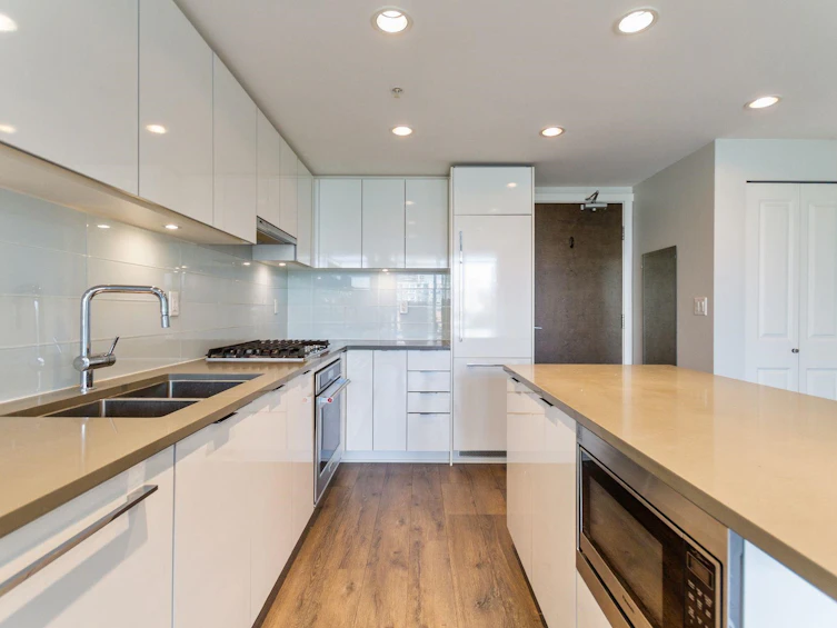 409-2388 Madison Avenue, Burnaby, BC, V5C 0K8 - 13