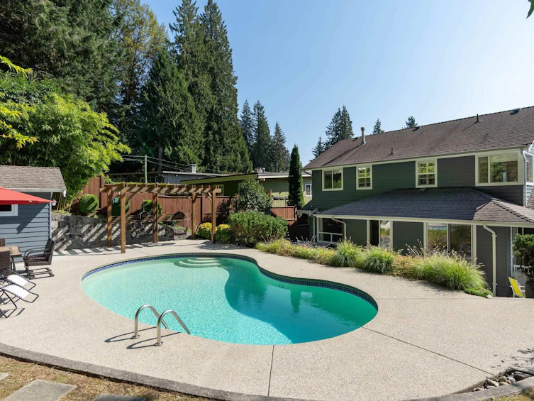 906 Prospect Avenue, North Vancouver, BC, V7R 2M3 - 33
