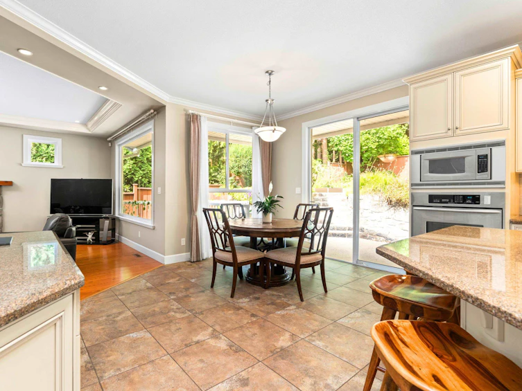 906 Prospect Avenue, North Vancouver, BC, V7R 2M3 - 11