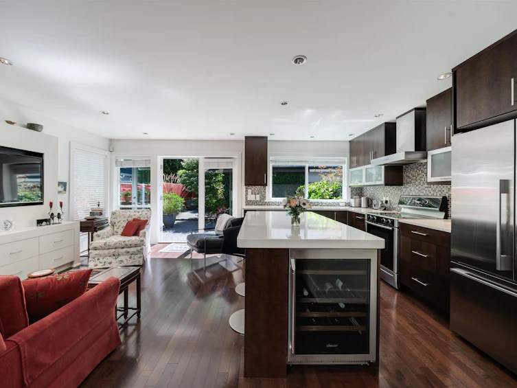 1744 W 14th Avenue, Vancouver, BC, V6J 2J7 - 8