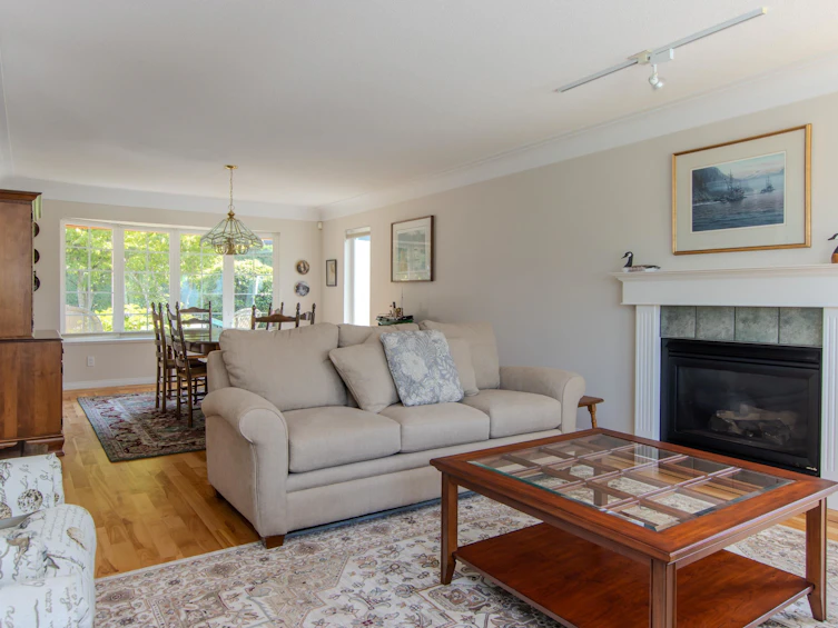 40413 Ayr Drive, Squamish, BC, V8B 0P3 - 19