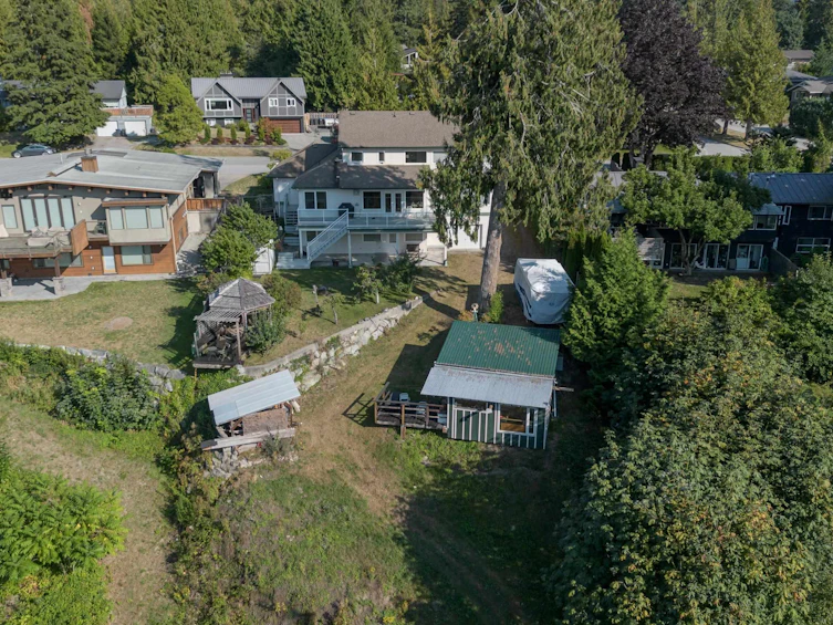 40413 Ayr Drive, Squamish, BC, V8B 0P3 - 38