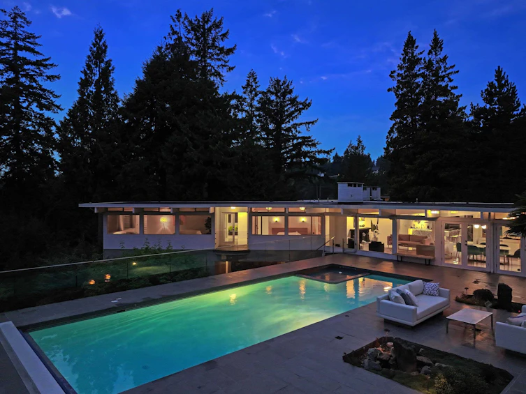 4514 Woodgreen Drive, West Vancouver, BC, V7S 2V1 - 2