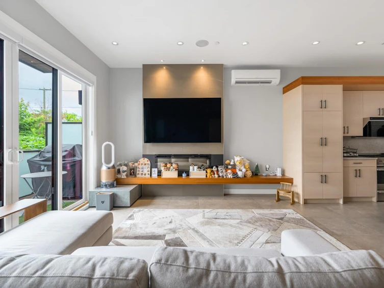 969 W 18th Avenue, Vancouver, BC, V5Z 1W4 - 4