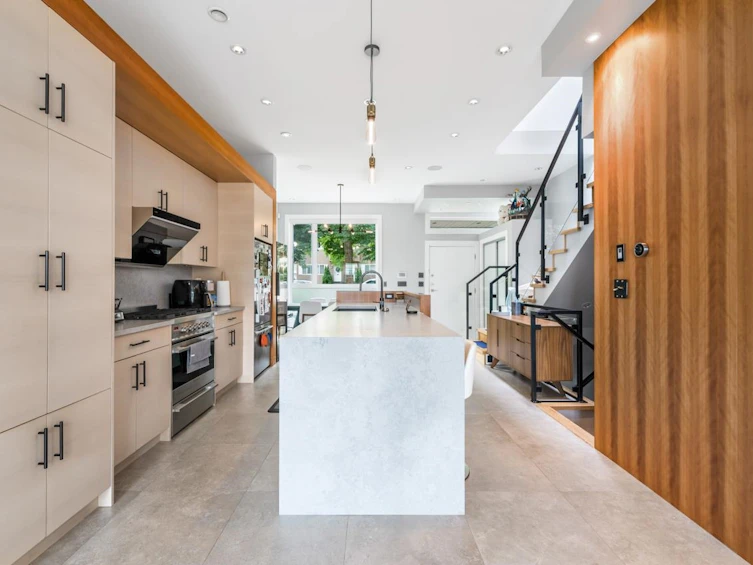 969 W 18th Avenue, Vancouver, BC, V5Z 1W4 - 6