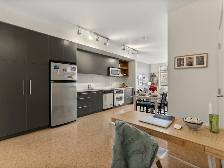 314-2828 Main Street, Vancouver, BC, V5T 3G2 - 4