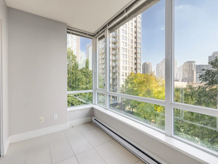 514-1088 Richards Street, Vancouver, BC, V6B 0J8 - 11