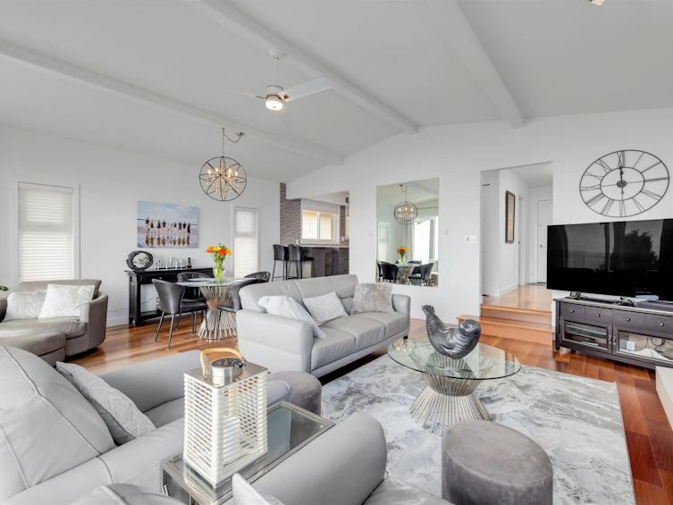 14760 Upper Roper Avenue, Surrey, BC, V4B 2C9 - 10