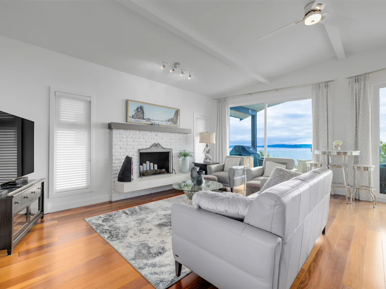 14760 Upper Roper Avenue, Surrey, BC, V4B 2C9 - 8