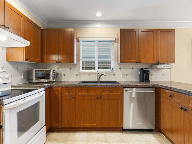 16-10505 171 Street, Surrey, BC, V4N 4Y3 - 11