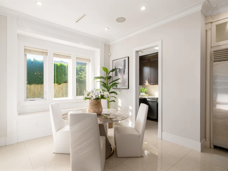 8111 Cathay Road, Richmond, BC, V7C 3C5 - 16