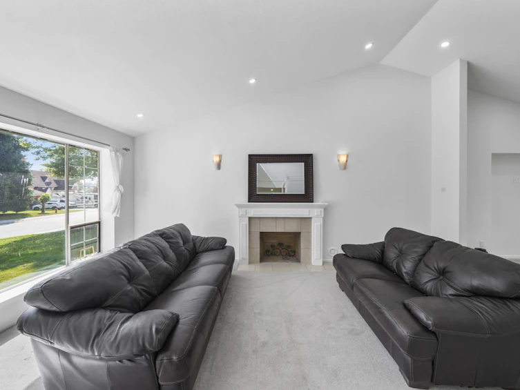 8623 141 Street, Surrey, BC, V3W 3A9 - 5