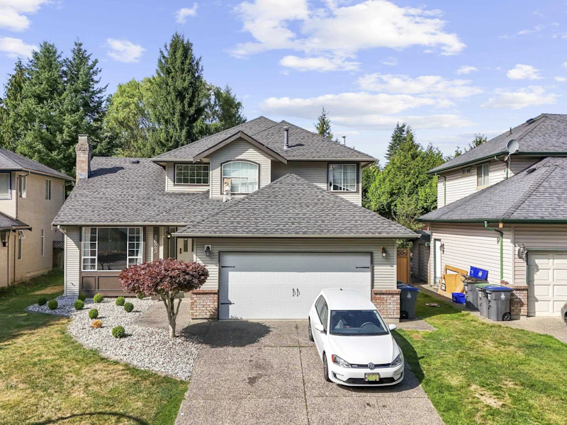 8623 141st Street, Surrey BC V3W 3A9