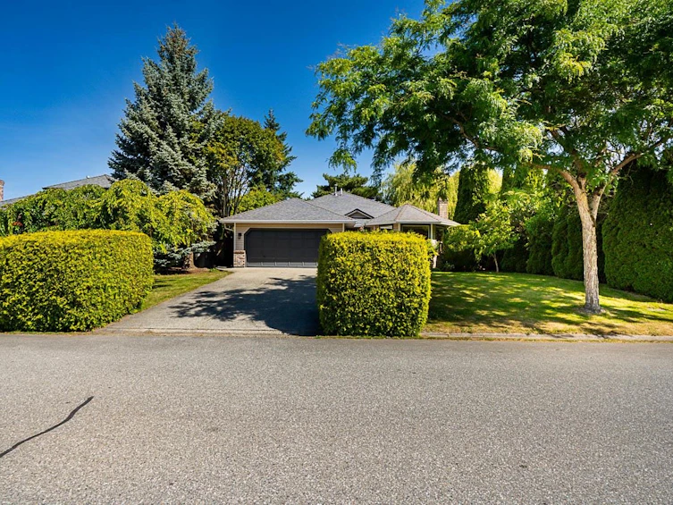 18671 60a Avenue, Surrey, BC, V3S 7P4 - 23