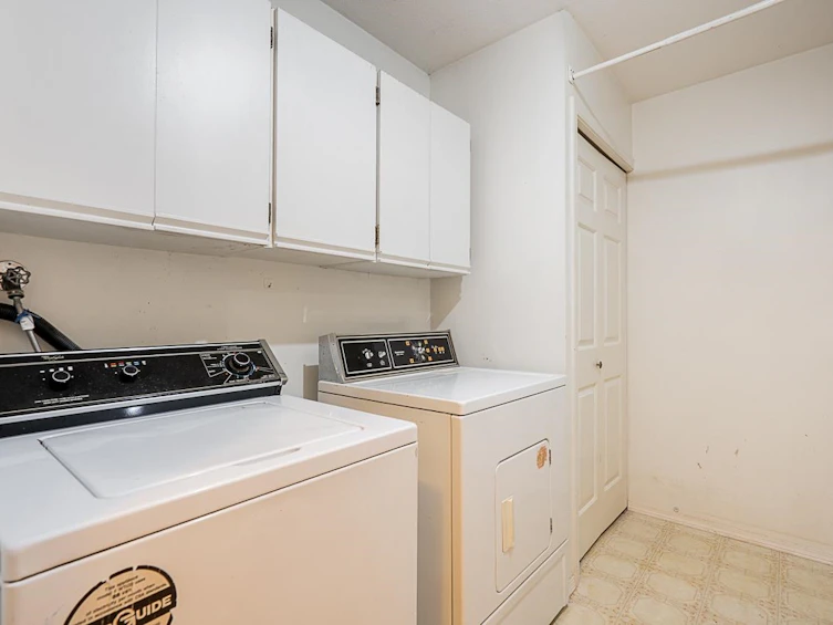 18671 60a Avenue, Surrey, BC, V3S 7P4 - 21