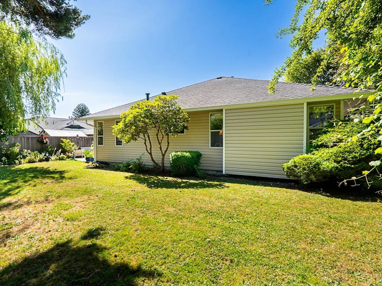18671 60a Avenue, Surrey, BC, V3S 7P4 - 32