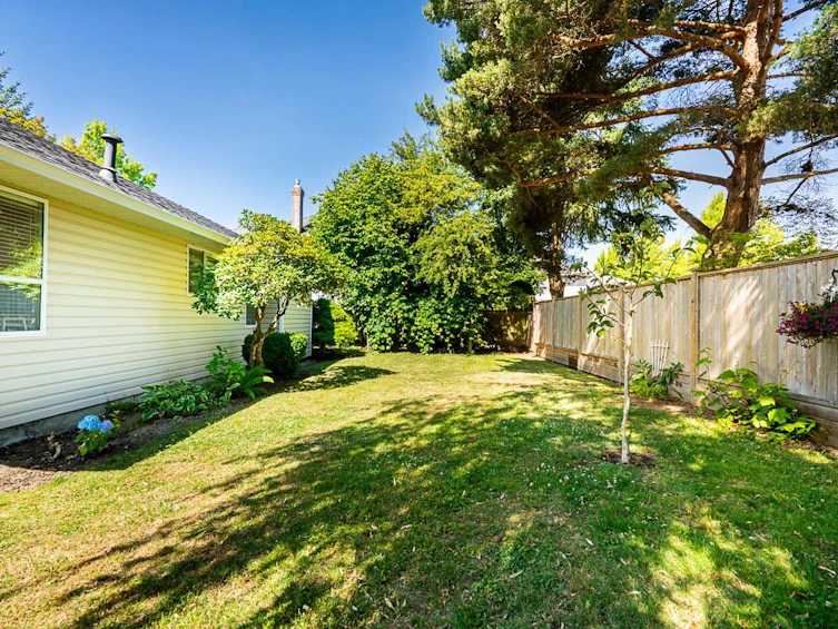 18671 60a Avenue, Surrey, BC, V3S 7P4 - 28
