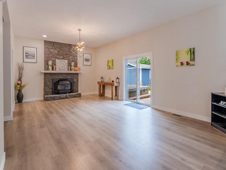 9210 Aspen Place, Chilliwack, BC, V2P 6W5 - 7