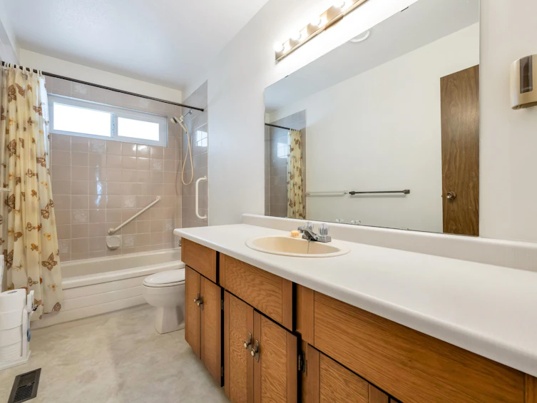 1570 161 Street, Surrey, BC, V4A 4X8 - 14