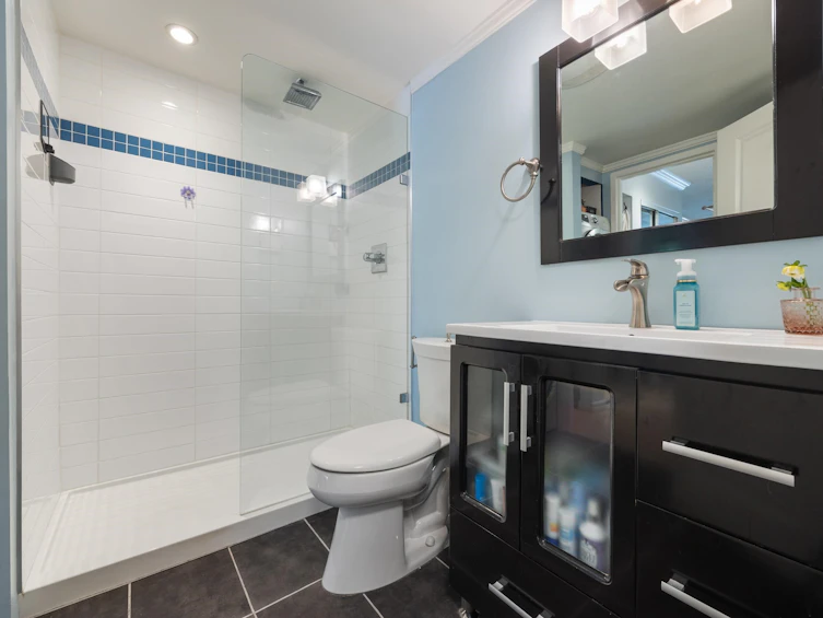 306-110 Seventh Street, New Westminster, BC, V3M 5W5 - 26