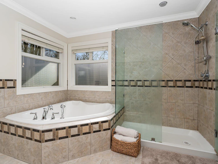 9110 163a Street, Surrey, BC, V4N 5S5 - 16