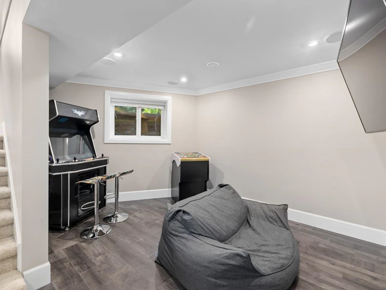 327 171a Street, Surrey, BC, V3Z 9P5 - 27