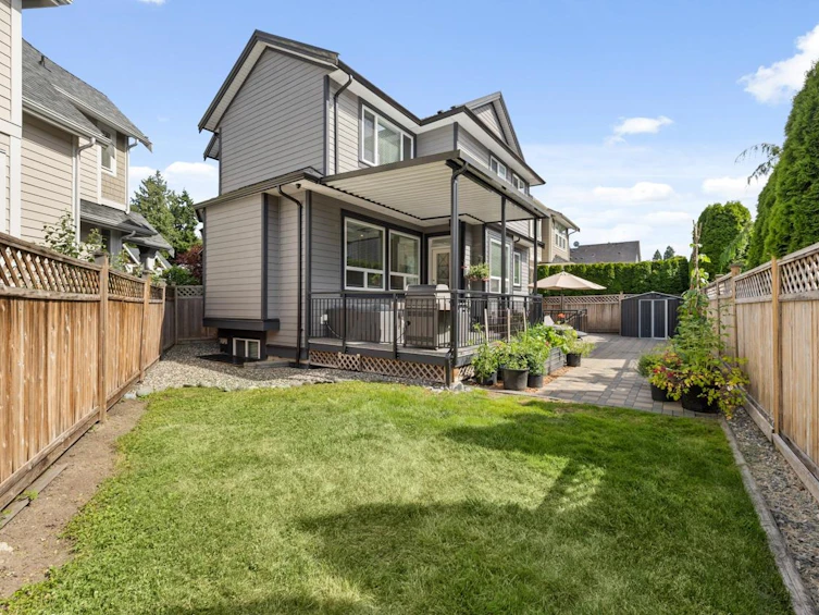 327 171a Street, Surrey, BC, V3Z 9P5 - 40