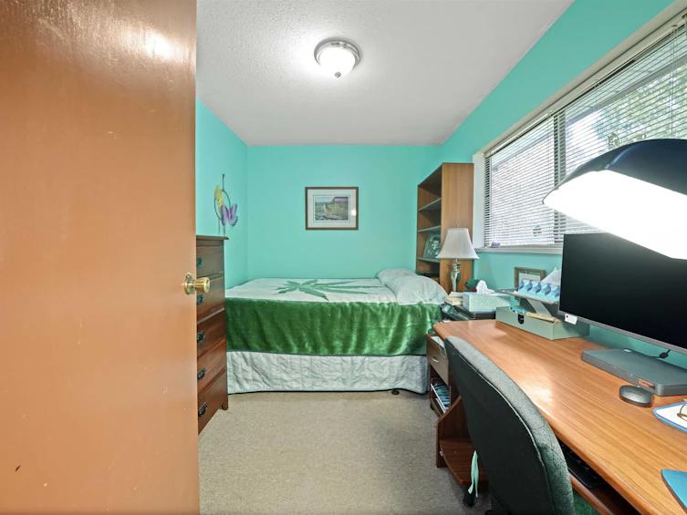 25491 Dewdney Trunk Road, Maple Ridge, BC, V4R 1X8 - 38