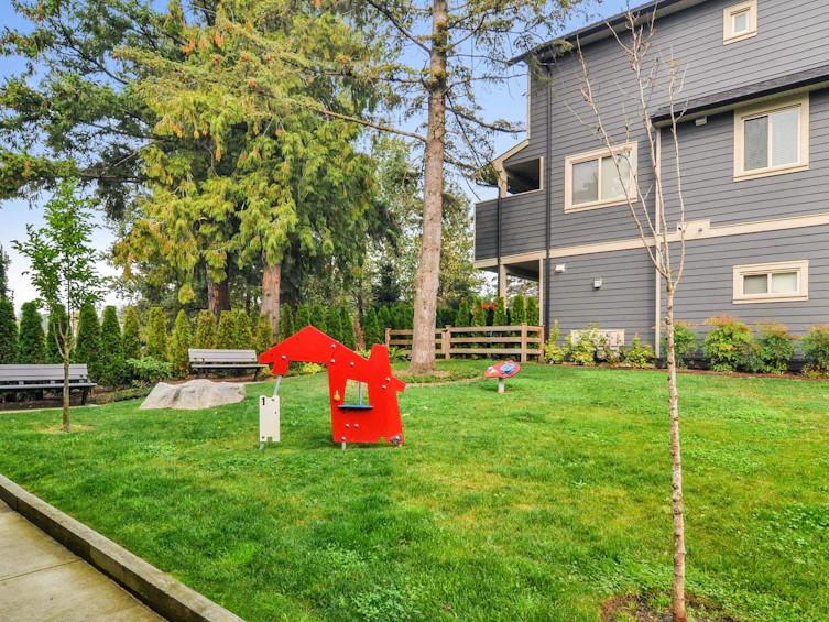 10-19913 70 Avenue, Langley, BC, V2Y 0S9 - 32