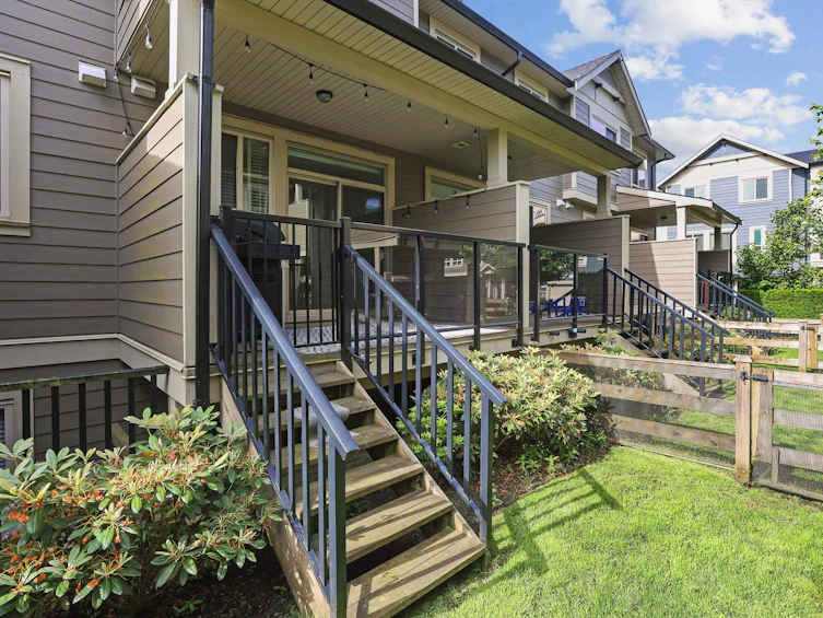 10-19913 70 Avenue, Langley, BC, V2Y 0S9 - 22
