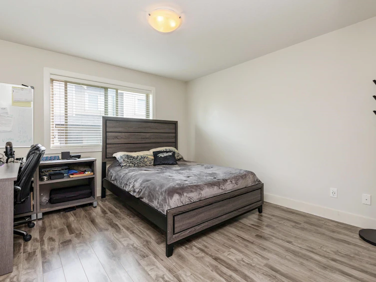 10-19913 70 Avenue, Langley, BC, V2Y 0S9 - 11