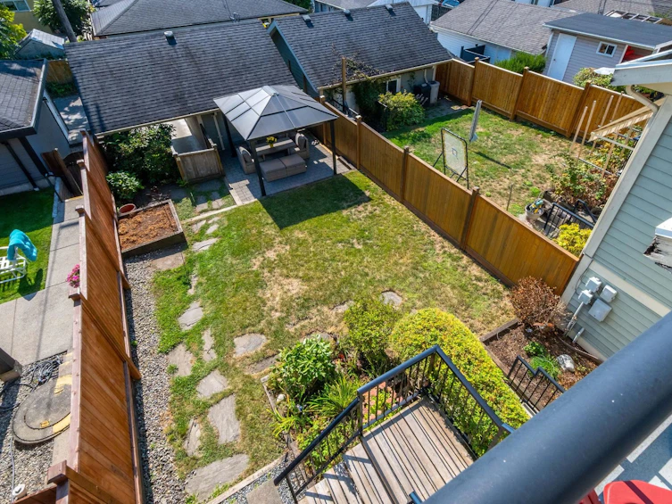 369 E 5th Street, North Vancouver, BC, V7L 1M1 - 24