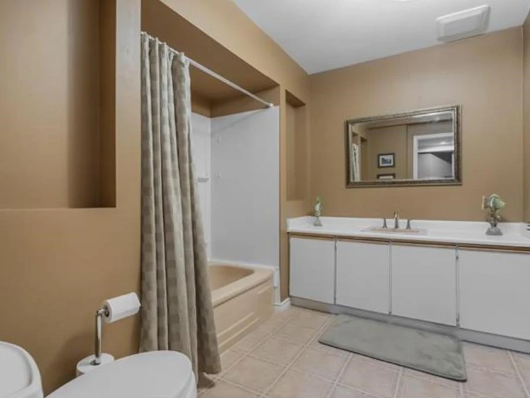 25754 82 Avenue, Langley, BC, V1M 2M8 - 32
