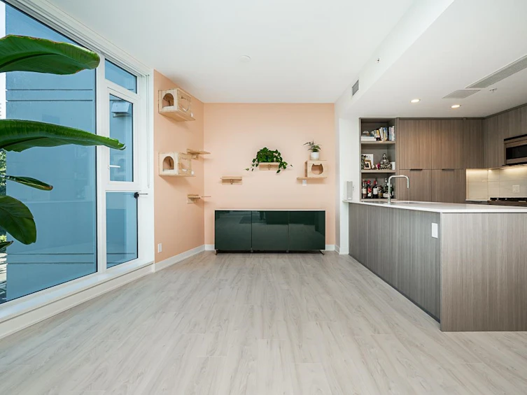 407-1401 Hunter Street, North Vancouver, BC, V7J 0E2 - 9