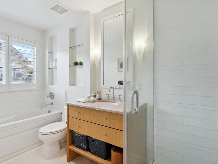 930 W 13th Avenue, Vancouver, BC, V5Z 1P3 - 16